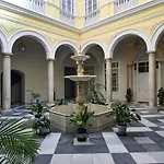 Pajaritos Palace By Valcambre