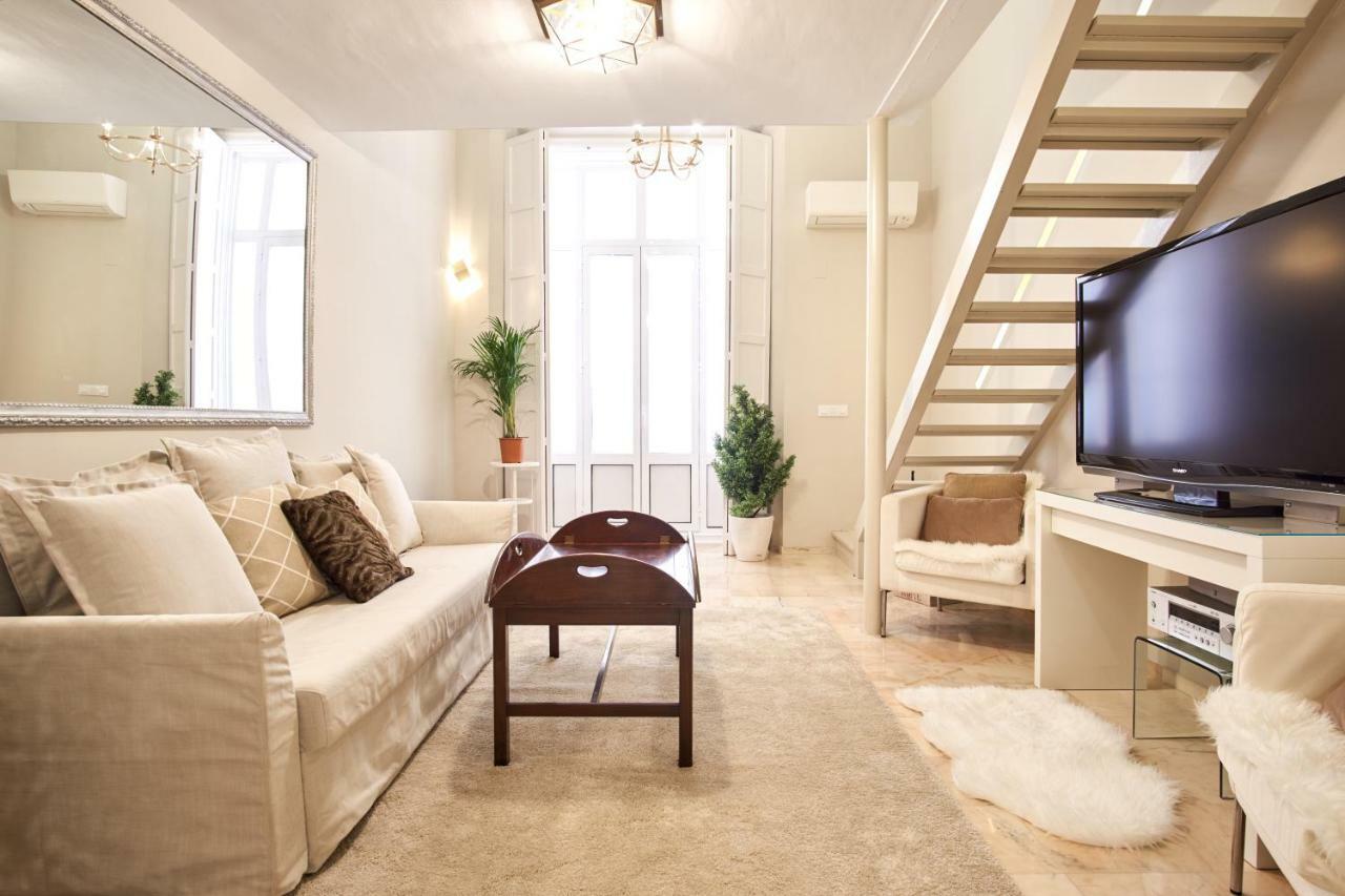 Pajaritos Palace By Valcambre Appartement