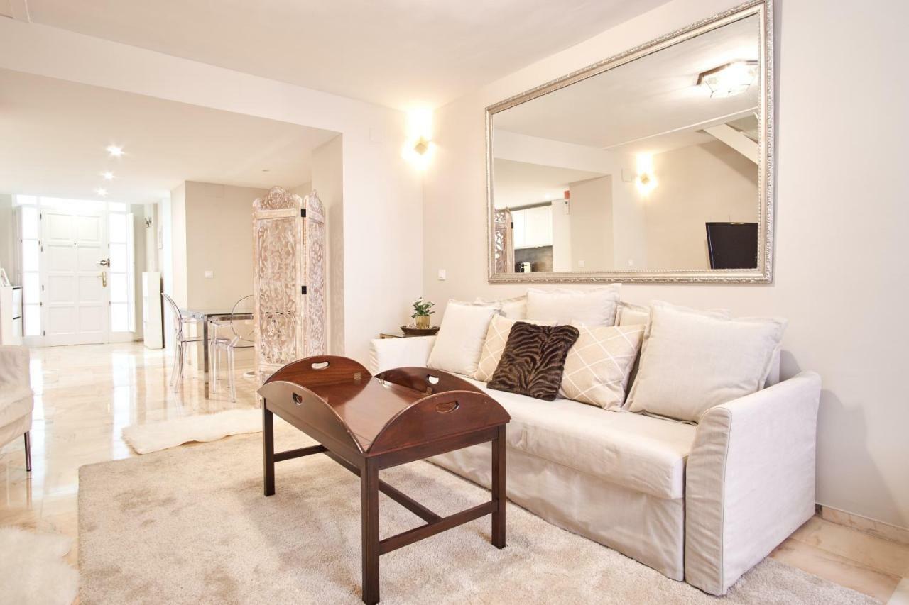 Apartment Pajaritos Palace By Valcambre *